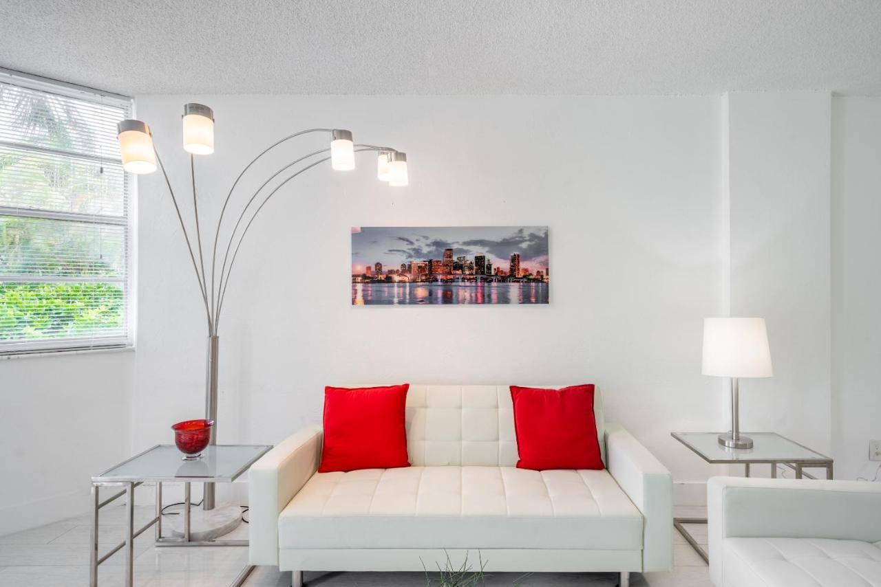סאני איילס ביץ' Sunny Isles Ocean Reserve Superb Condo Apartments מראה חיצוני תמונה
