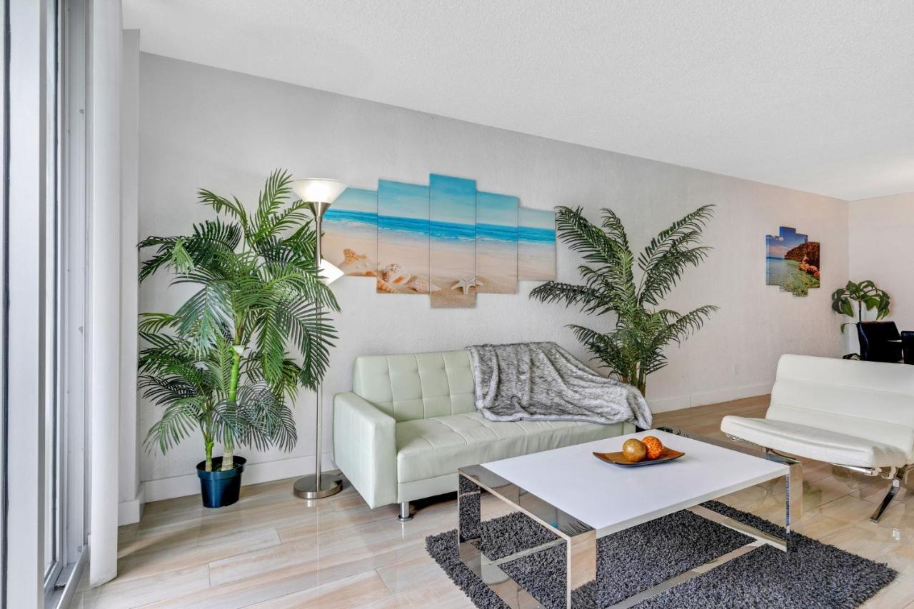 סאני איילס ביץ' Sunny Isles Ocean Reserve Superb Condo Apartments מראה חיצוני תמונה